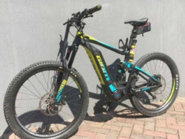 E-Bike Giant Full-E+ 1.5 Pro - 1